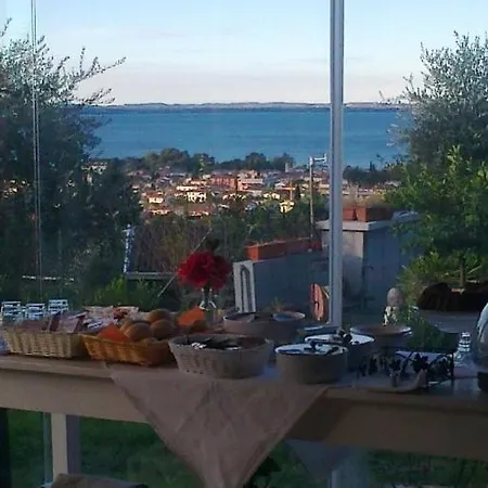 Bed & Breakfast Corte Frisonai