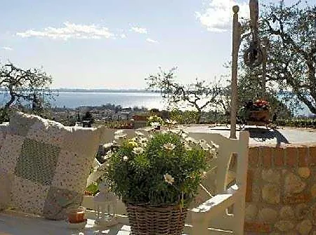 Bed & Breakfast Corte Frisonai 4*
