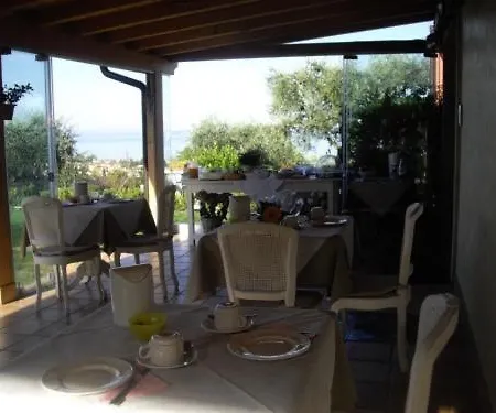 Bed & Breakfast Corte Frisonai *