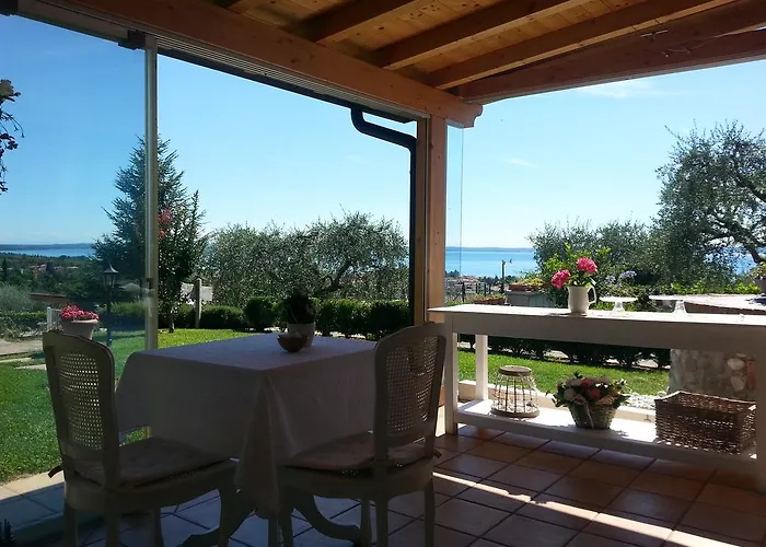 לינה וארוחת בוקר Corte Frisonai