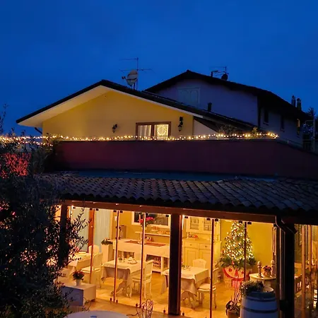 Corte Frisonai 住宿加早餐酒店 巴多利诺